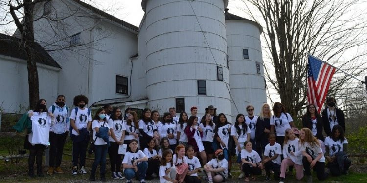 The Silo leva crianças e adolescentes  de Connecticut a Concerto de Gala da  New York Pop  Orchestra do Carnegie Hall