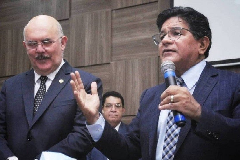 Pastor ligado ao bolsonarista Milton Ribeiro pediu 1kg de ouro para liberar verbas no MEC - Foto: Reprodução
