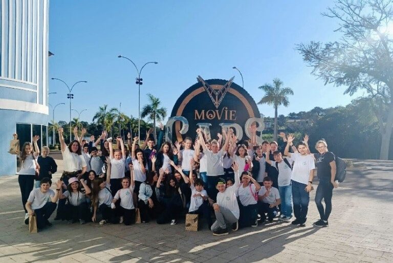 Alunos de colégios estaduais de todo o Brasil podem conhecer o Wonder Park Foz com preço diferenciado