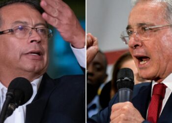 O presidente Gustavo Petro e o ex-presidente Álvaro Uribe se envolveram em um novo debate nas redes sociais sobre a reforma