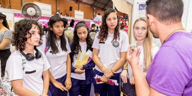 Evento é voltado principalmente para estudantes de Ensino Médio de Foz do Iguaçu e região