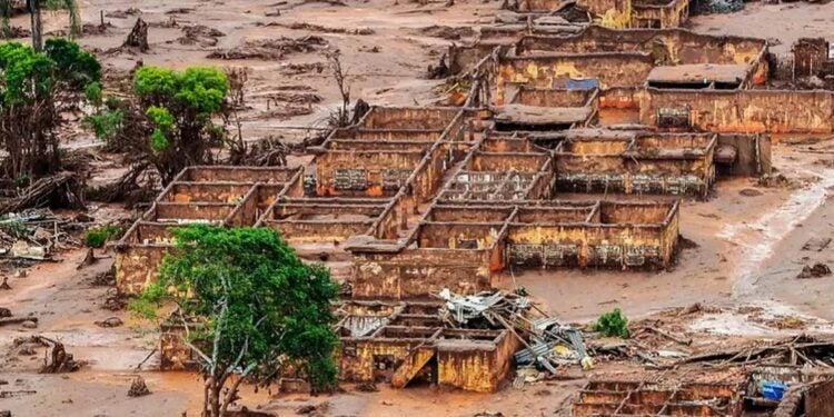 Consequências ambientais e revitimização dos atingidos pelo desastre-crime da Vales S/A em Brumadinho são sentidos até hoje.- Foto: Divulgação