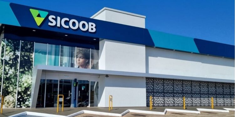 Sicoob promove justiça financeira e desenvolvimento da comunidade – foto divulgação