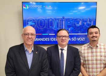 Newton de Almeida, Marcelo Brito e Jin Petrycoski foram eleitos por unanimidade – foto: divulgação