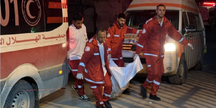 Corpos dos médicos e enfermeiros só foram localizados uma semana depois de desaparecidos (The New Arab)
