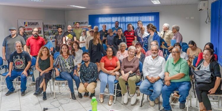 Ampla participação na assembleia reforçou a união e o compromisso pela reorganização da entidade histórica – foto Marcos Labanca