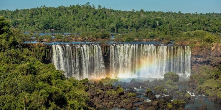 Floriano e visão frontal das Cataratas: Urbia Cataratas – Parque Nacional do Iguaçu