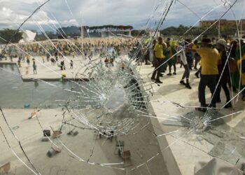 A tentativa golpista no dia 8 de janeiro de 2023. (Foto: Agência Brasil)