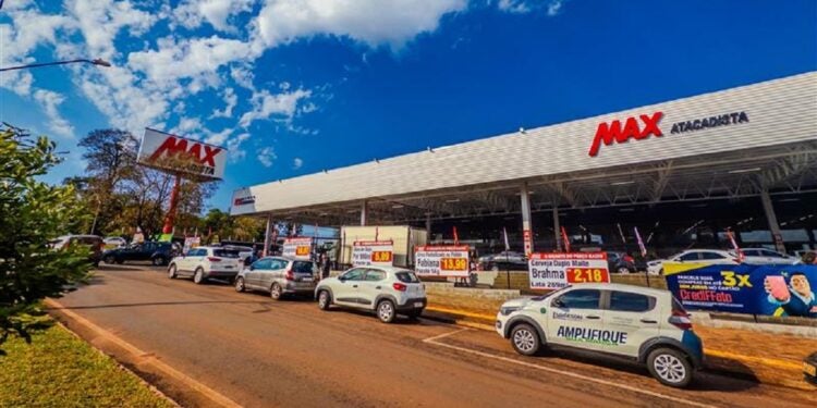 Tudo foi pensado nos mínimos detalhes: mais espaço, mais conforto e ofertas que são um espetáculo à parte! - Foto: Max Atacadista