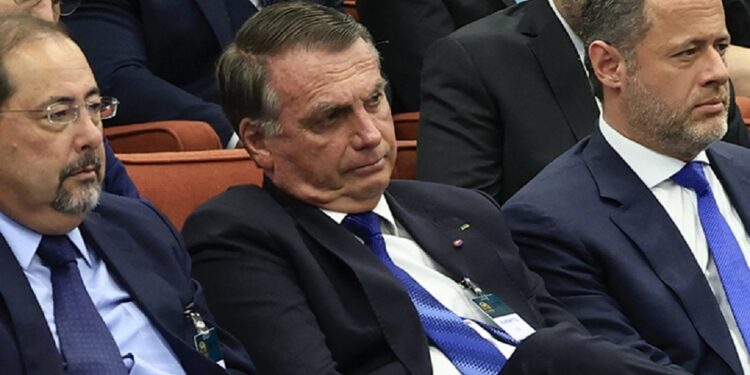 Bolsonaro no banco dos réus (Foto: Rosinei Coutinho - STF)