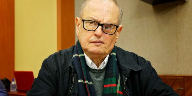 Danilo Vendruscolo participou de audiência sobre o ciclo do orçamento público, no Legislativo. foto: Christian Rizzi - Câmara de Foz do Iguaçu.