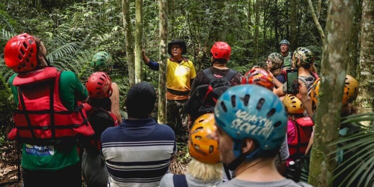 O curso é voltado para pessoas que desejem conduzir visitantes em áreas naturais protegidas, como parques nacionais - Foto Vitor Barbato