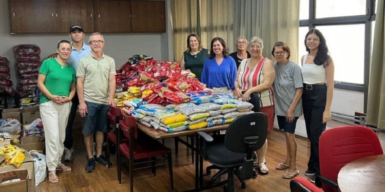Entidades de 32 cidades são contempladas com prêmios de R$ 5 mil do Nota Paraná
Foto: Divulgação