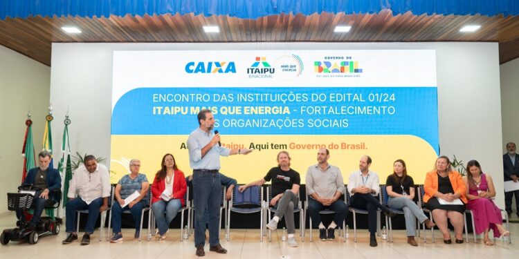 Diretor-geral brasileiro da Itaipu, Enio Verri. Fotos: Sara Cheida/Itaipu Binacional.