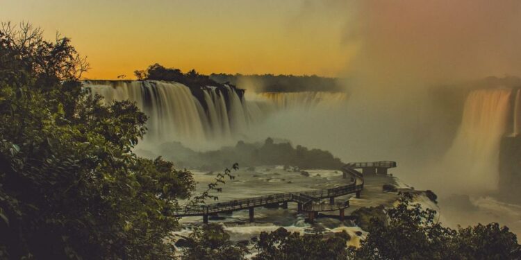Foto: Urbia Cataratas/Parque Nacional do Iguaçu.