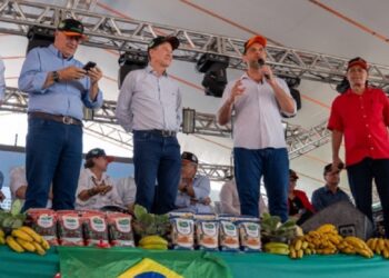 Unidade instalada no assentamento Eli Vive vai gerar 30 empregos diretos e beneficiar agricultores familiares da região. Créditos: Leonardo Andreiko