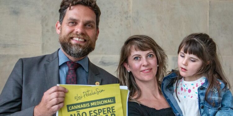 O deputado Goura (PDT) é o autor da Lei Pétala.
Créditos: Divulgação/Assessoria Parlamentar