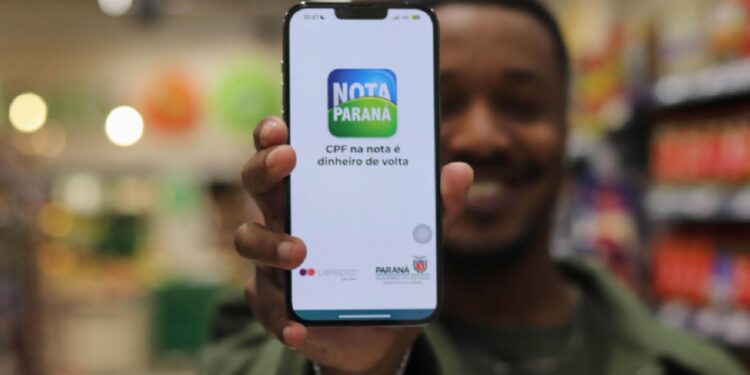 Nota Paraná sorteia mais de 43 mil prêmios nesta quinta-feira; confira ao vivo
Foto: Gaby Smek/SEFA-PR