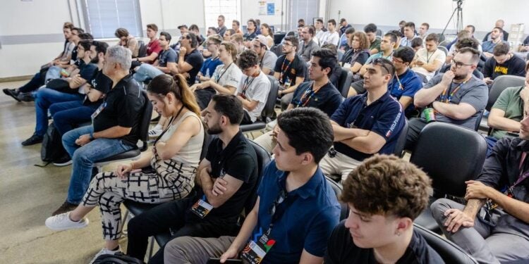 Evento reuniu estudantes das regiões Nordeste a Sul do Brasil 
Foto: Suelen Bicicgo / Itaipu Parquetec.