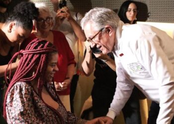 A terapia antirretroviral é ofertada de forma gratuita pelo SUS, que oferece acompanhamento a todas as pessoas diagnosticadas com HIV. Foto: Luiza Frazão/MS.