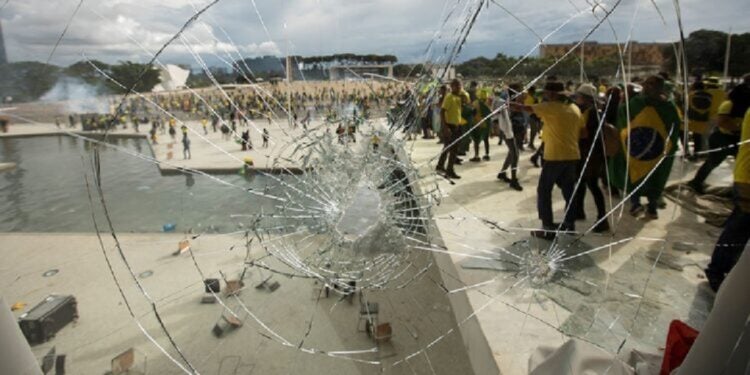 Evento institucional marca três anos da invasão às sedes dos Três Poderes.  Foto: Agencia Brasil