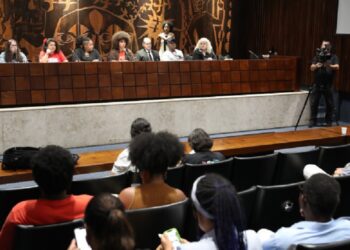 Deputado Renato Freitas coordena Frente Parlamentar da População em Situação de Rua. Créditos: Valdir Amaral/Alep