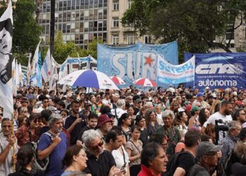 CGT e CTA lideram mobilização nacional contra pacote do governo. Foto: CTA