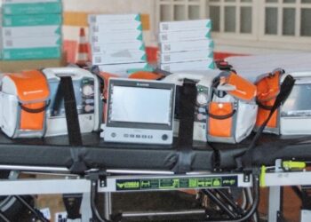O Samu de Foz do Iguaçu agora conta com novos cardioversores para o suporte avançado de vida. Foto: CMFI.