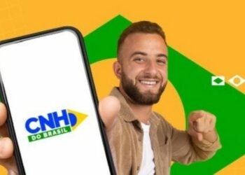 Iniciativa simplifica o processo e elimina etapas presenciais para os condutores que atendem aos critérios estabelecidos. Foto: Divulgação / MT.