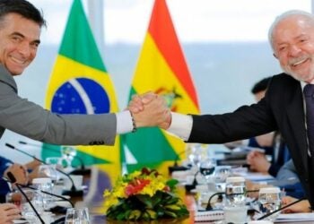 Os dois líderes brasileiro e boliviano reafirmaram o compromisso de fortalecer a integração entre os países e ampliar a cooperação bilateral em áreas estratégicas. Foto: Ricardo Stuckert / PR.