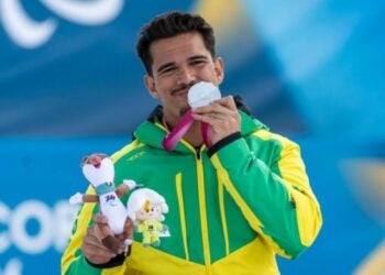 Antes da medalha inédita em Milão-Cortina, Cristian Ribera já havia alcançado resultados expressivos no circuito internacional, conquistando o prestigioso troféu Globo de Cristal em 2025. Foto: Alessandra Cabral/CPB.