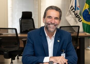 Diretor-geral brasileiro da Itaipu, Enio Verri. “Ao produzir energia a baixo custo, temos a obrigação de contribuir para melhorar a vida da população". Foto: Sara Cheida/Itaipu Binacional.