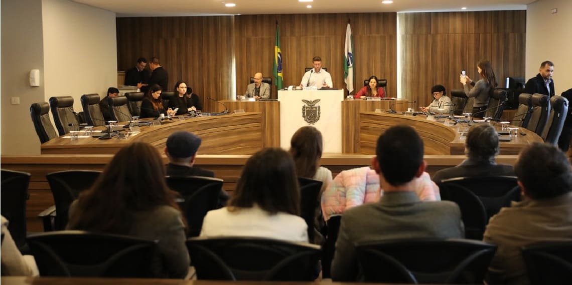 Assembleia instala Frente Parlamentar em Defesa da Psicologia no Paraná