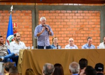 Para o diretor de Coordenação da Itaipu Binacional, Carlos Carboni,  "as rádios comunitárias têm uma enorme importância para a comunidade". Foto: William Brisida/Itaipu Binacional.