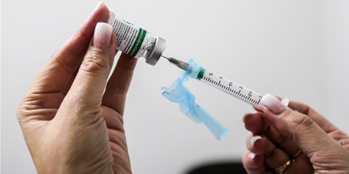 Paraná mantém vacinação contra gripe diante da baixa cobertura entre grupos mais vulneráveis
