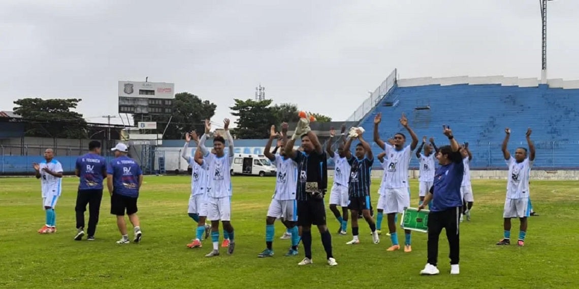 Time indígena faz história e vence na estreia do Carioca
