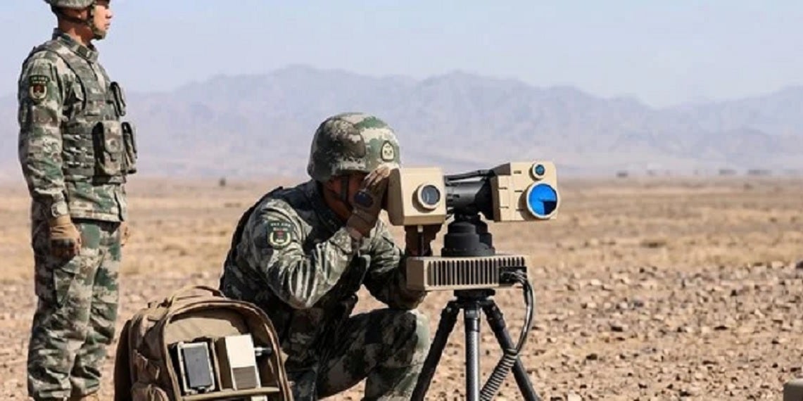 China apresenta laser portátil capaz de derrubar drones