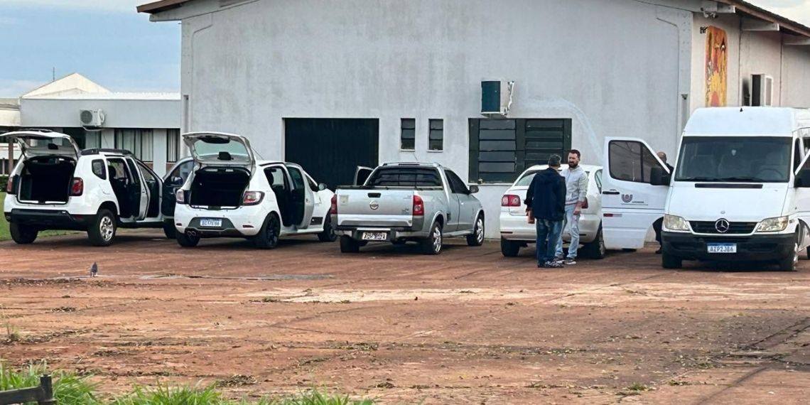 Unioeste abre visitação para leilão de veículos e equipamentos