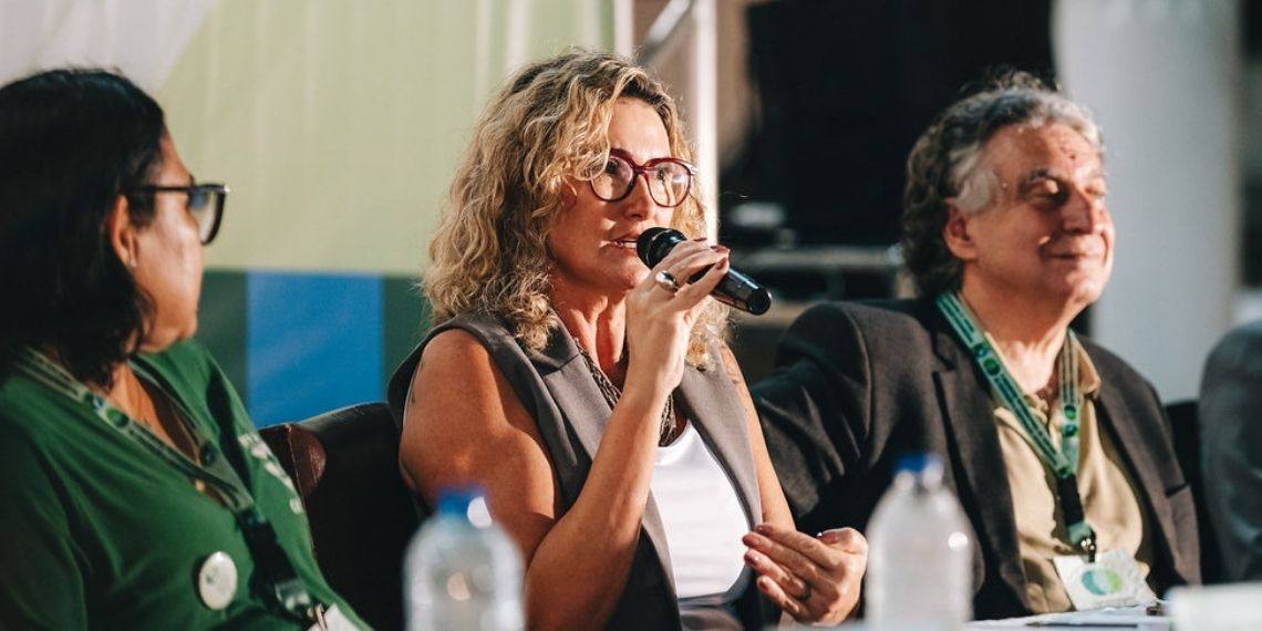 Itaipu destaca governança participativa em encontro internacional
