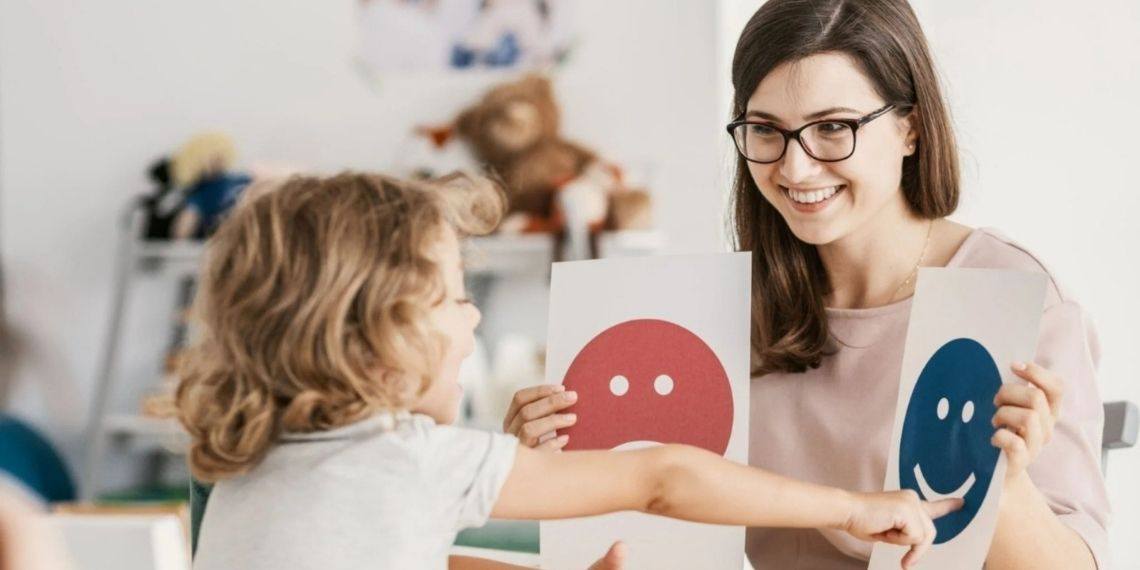 Lei institui programa de saúde emocional nas escolas de Foz
