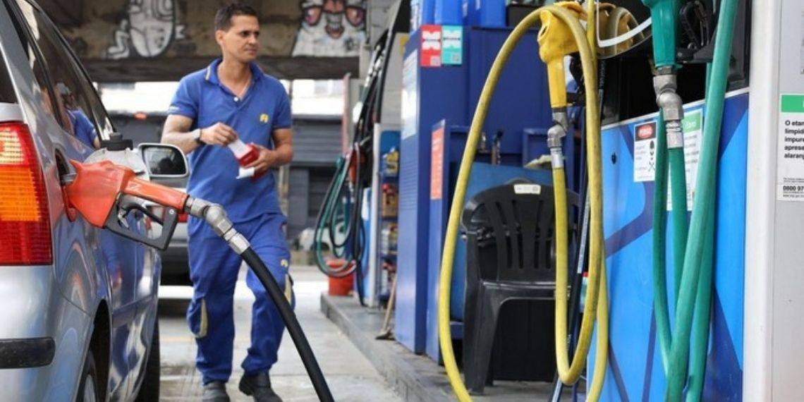 Governo regulamenta desconto de R$ 1,12 por litro de diesel