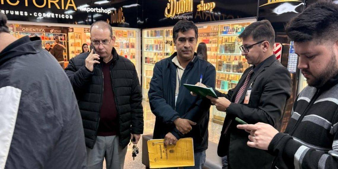 Loja é interditada em Ciudad del Este após denúncia de estafa