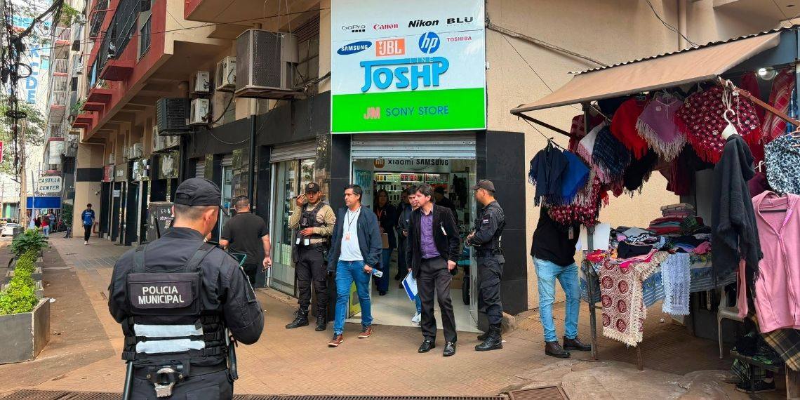 Prefeitura Ciudad del Este fecha loja após denúncias de golpes