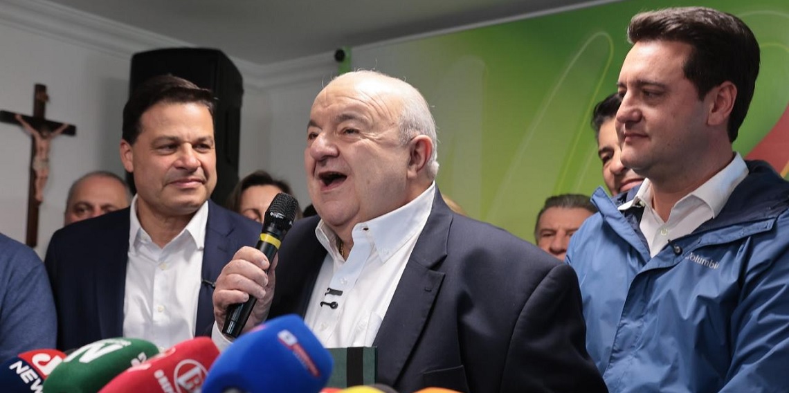 Rafael Greca é confirmado como vice de Sandro Alex no Paraná