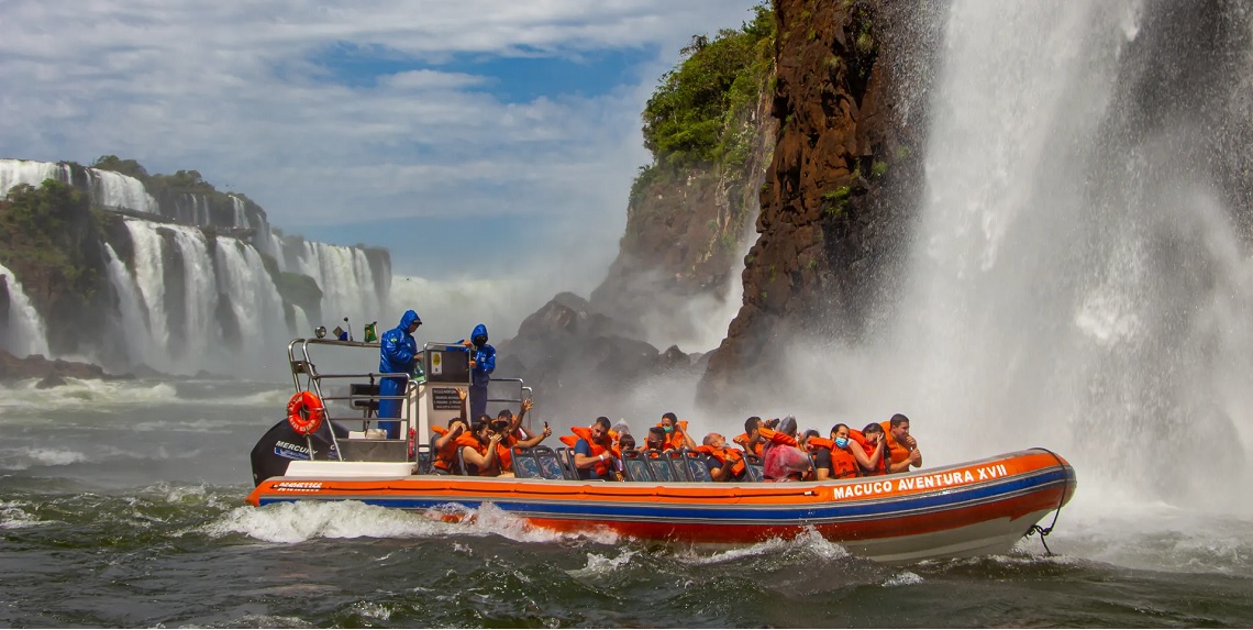 Acidente no Macuco Safari suspende atração por 3 dias