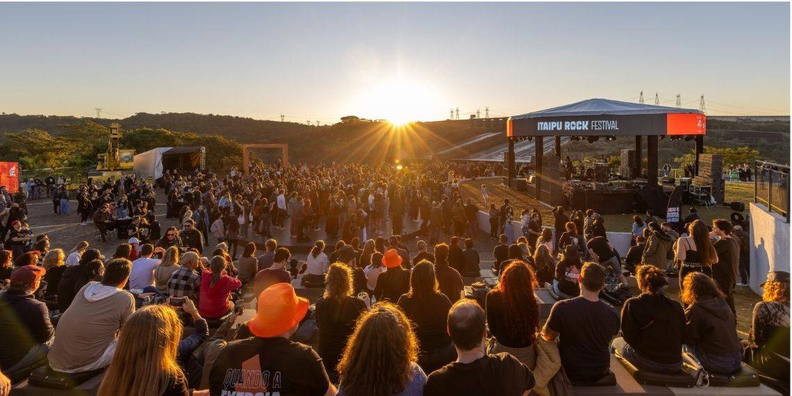 Itaipu Rock Festival estreia com público de 5 mil pessoas