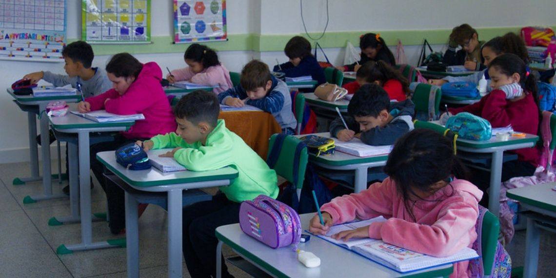 Rede municipal de Foz entra em recesso escolar em 13 de julho