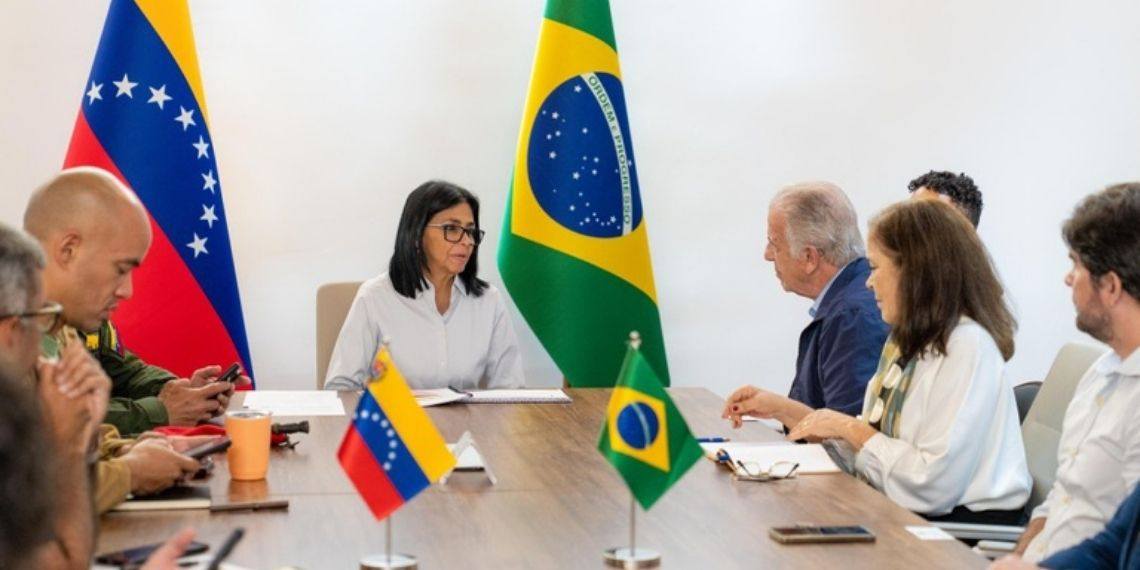 Ministro da Defesa amplia ajuda brasileira à Venezuela