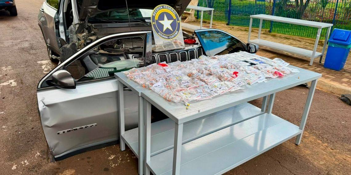 RF apreende drogas e mercadorias avaliadas em R$ 600 mil