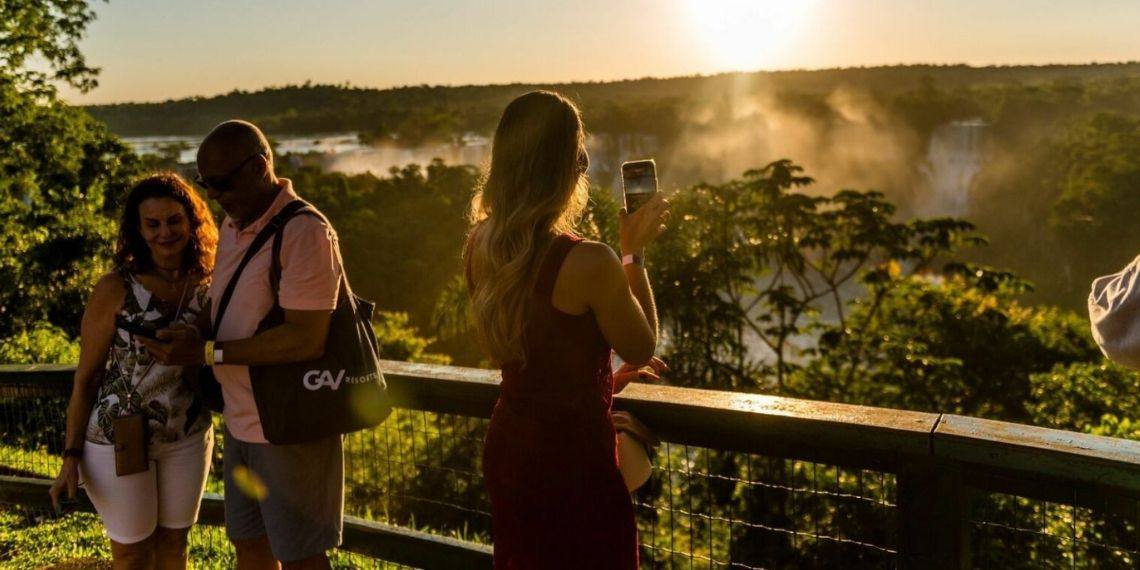 Foz do Iguaçu tem alta de 42% nas buscas para as férias de julho